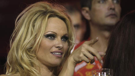 Pamela Anderson au coeur d'une polémique à Seraing