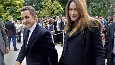 Pal Sarkozy dément ses propos sur l'accouchement de Carla