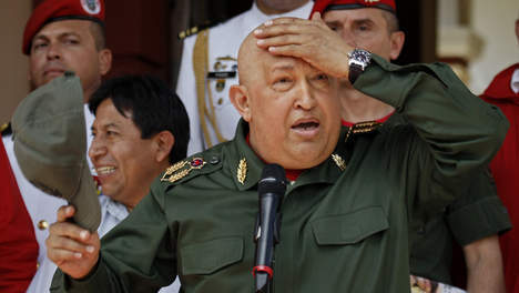 Hugo Chavez hospitalisé d'urgence, Caracas dément