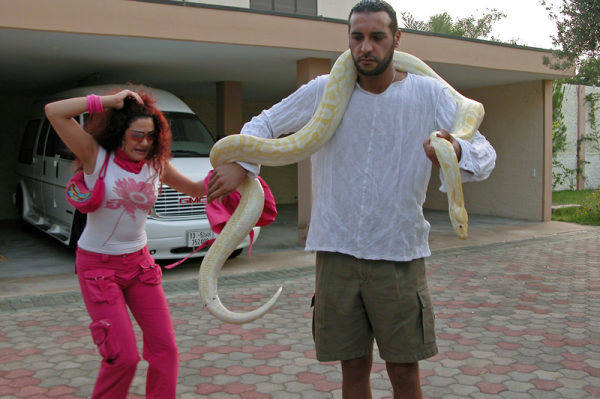 Les photos censurées d'Aline Kadhafi