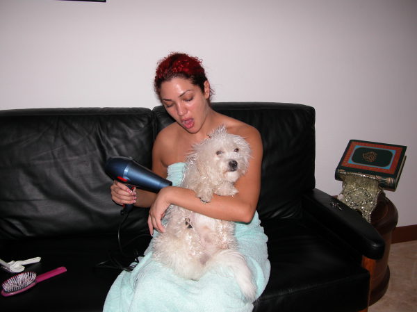 Les photos censurées d'Aline Kadhafi