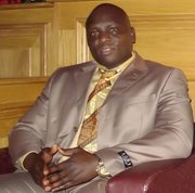 Boy Kairé, Président des lutteurs en activité : «Le CNG est une bande de mafieux.»