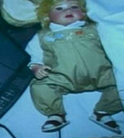 Michael Jackson dormait avec une poupée (PHOTO)