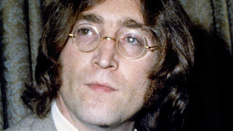 Qui veut acheter une dent de John Lennon?