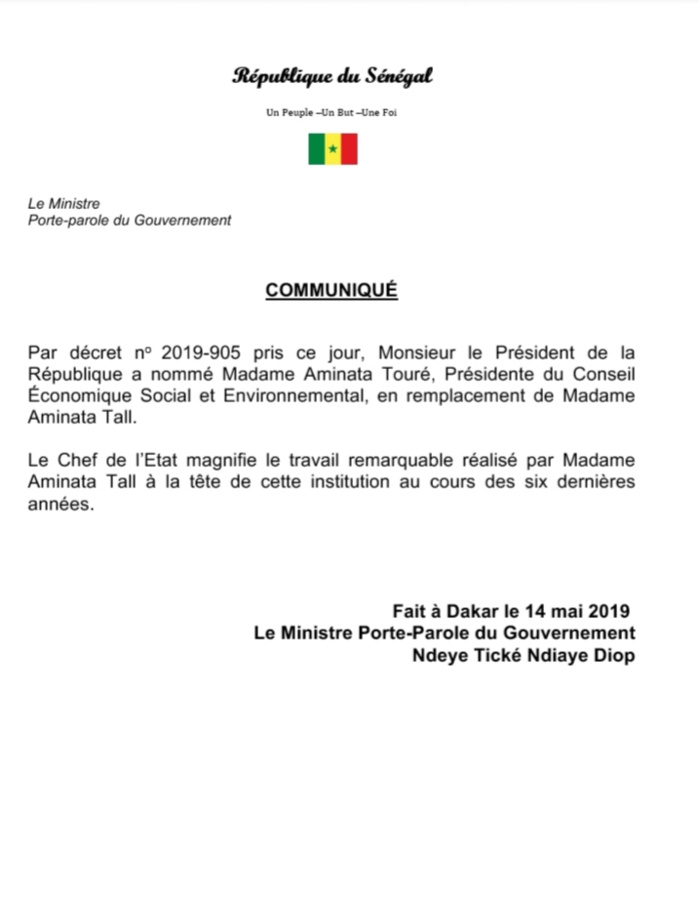 Conseil Economique Social et Environnemental : Aminata Tall part, Aminata Touré arrive.