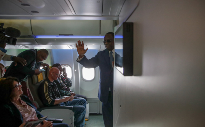 Le président Macky Sall a pris le vol Air Sénégal ce matin (Images)