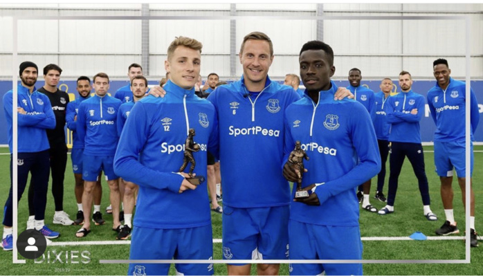 Everton : Gana Guèye et Lucas Digne désignés meilleurs joueurs de la saison Everton : Gana Guèye et Lucas Digne désignés meilleurs joueurs de la saison