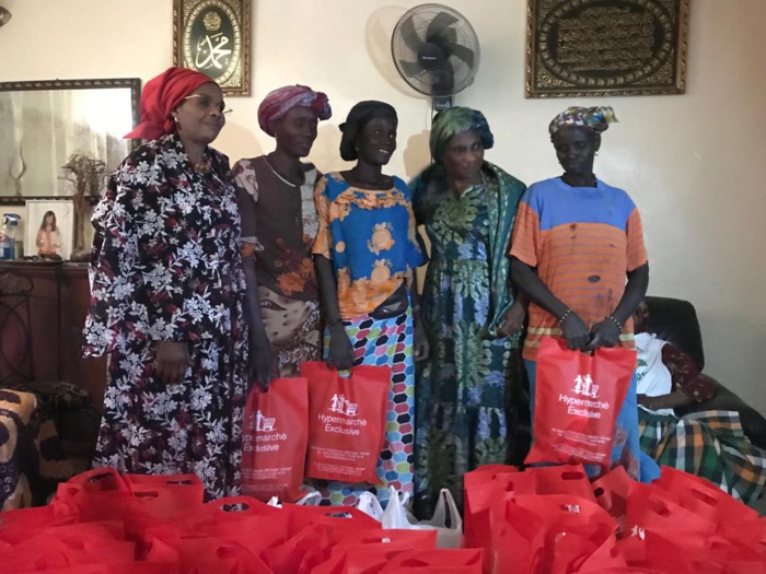 Solidarité Ramadan : Les femmes vulnérables de Yoff, Diamniadio, Ouest-Foire soutenues en denrées alimentaires Solidarité Ramadan : Les femmes vulnérables de Yoff, Diamniadio, Ouest-Foire soutenues en denrées alimentaires