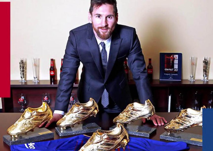 Lionel Messi remporte le soulier d'or 2018 / 2019 avec 36 buts.