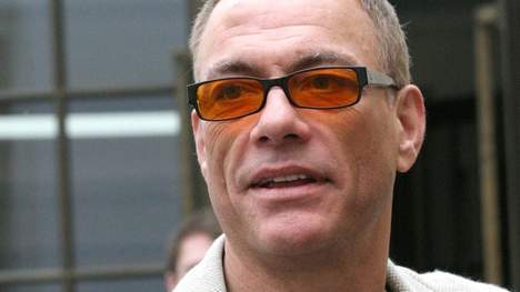 Soirées coquines : Jean-Claude Van Damme cité à côté de DSK