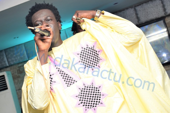 les images de la Soirée Special Ndeweneul de Tarba Mbaye au Pentola les images de la Soirée Special Ndeweneul de Tarba Mbaye au Pentola