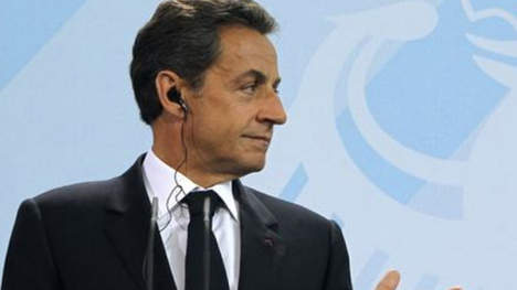 Quand Sarkozy annonce qu'il va quitter Carla Bruni (vidéo)