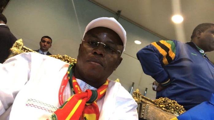 CAN 2019 : Faux ! La voiture du ministre Matar Ba n’a pas été attaquée CAN 2019 : Faux ! La voiture du ministre Matar Ba n’a pas été attaquée