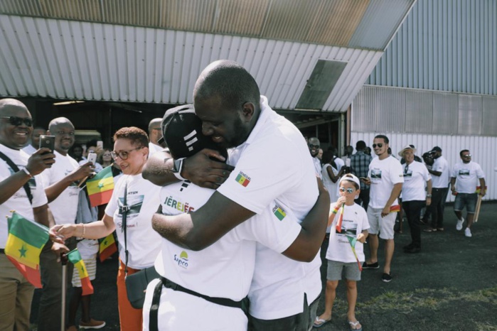 Les deux pilotes sénégalais sont arrivés à Paris : Maodo Ndiaye et Birame Coulibaly sont allés au bout de leur rêve (IMAGES)