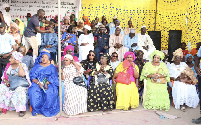 Bounkiling : Le ministre de la Femme injecte 226.333.453 francs pour la construction et l'équipement de la maison de la femme, la mise en place d'une ligne de crédit d'un montant de plus d'un demi milliard sur trois ans.