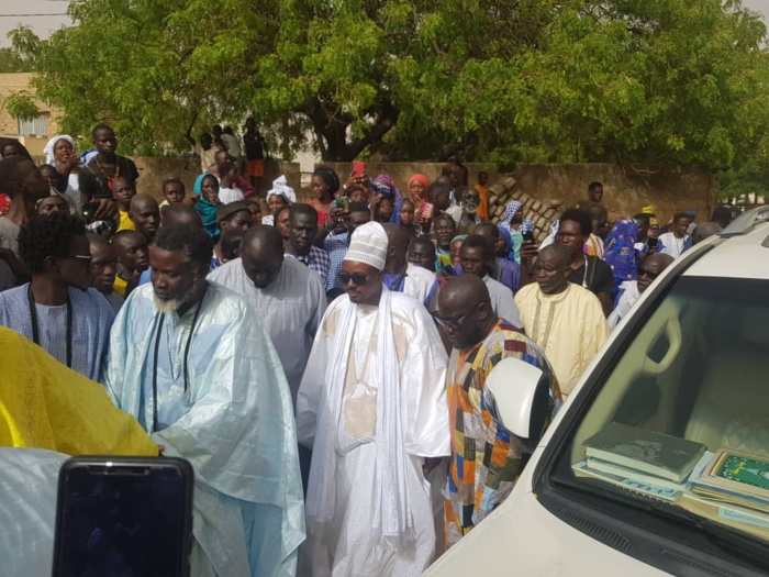 (IMAGES) TOUBA - Visite de courtoisie / Cheikh Bass Abdou Khadre chez Serigne Cheikh Fall Mbaor (IMAGES) TOUBA - Visite de courtoisie / Cheikh Bass Abdou Khadre chez Serigne Cheikh Fall Mbaor