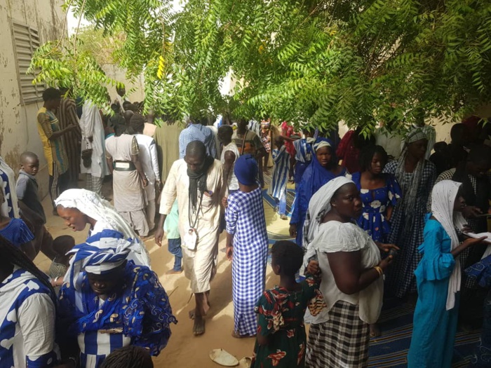 (IMAGES) TOUBA - Visite de courtoisie / Cheikh Bass Abdou Khadre chez Serigne Cheikh Fall Mbaor (IMAGES) TOUBA - Visite de courtoisie / Cheikh Bass Abdou Khadre chez Serigne Cheikh Fall Mbaor