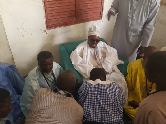 (IMAGES) TOUBA - Visite de courtoisie / Cheikh Bass Abdou Khadre chez Serigne Cheikh  Fall Mbaor