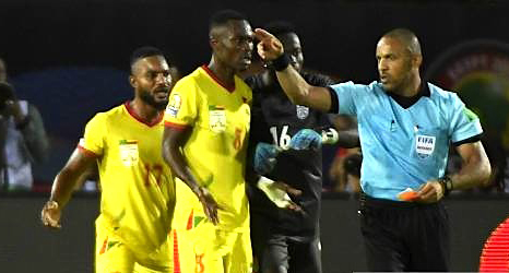 CAN 2019 : La CAF répond à la plainte de la fédération Béninoise, et confirme la sanction de l'arbitre Angolais