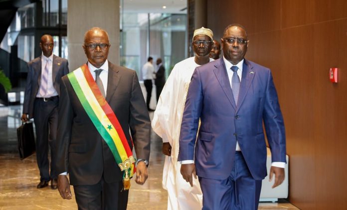 AÉROPORT LSS DEMAIN : Le Président Macky Sall rendra un hommage au nom de la Nation à Ousmane Tanor Dieng.
