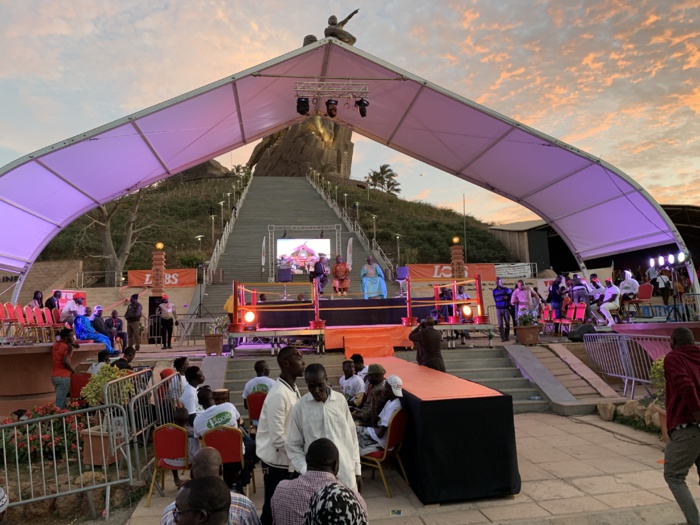 Finale CAN 2019 : Une FAN-ZONE géante, au monument de la Renaissance, avec Dakaractu et les autorités Ouakamoises