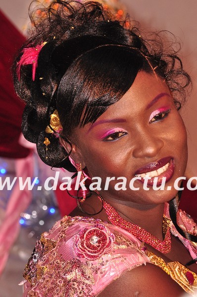 De nouvelles photos du mariage de Ndéye Awa Lo et Alioune Ndiaye...