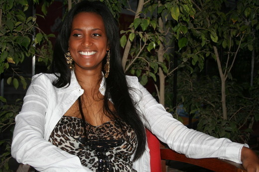 L'ex-Miss Aicha Faye habite Fann Résidence et paie un appartement à près de 2 millions par mois !