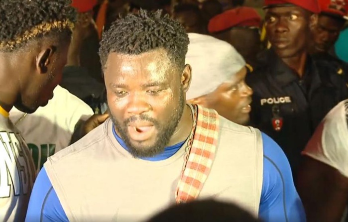 Eumeu Sène : « J’ai demandé à mon frère si j'étais réellement terrassé ? Il m’a dit que j’ai été mis KO » Eumeu Sène : « J’ai demandé à mon frère si j'étais réellement terrassé ? Il m’a dit que j’ai été mis KO »