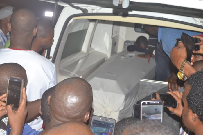 Obsèques de Mamadou Barry :  Le corps est arrivé en Guinée 