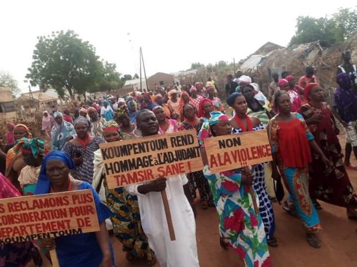 Koumpentoum : Les populations marchent pour réclamer plus de forces de sécurité. (Images) Koumpentoum : Les populations marchent pour réclamer plus de forces de sécurité. (Images)