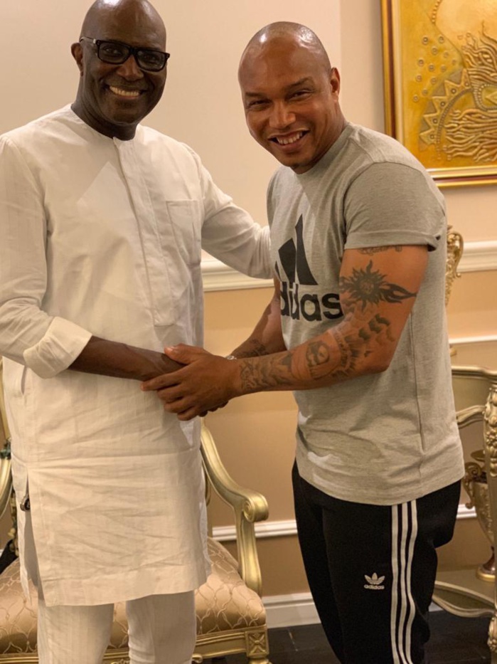 Babacar Ngom Sedima reçoit El Hadj Diouf et Aliou Cissé en dîner chez lui. Babacar Ngom Sedima reçoit El Hadj Diouf et Aliou Cissé en dîner chez lui.