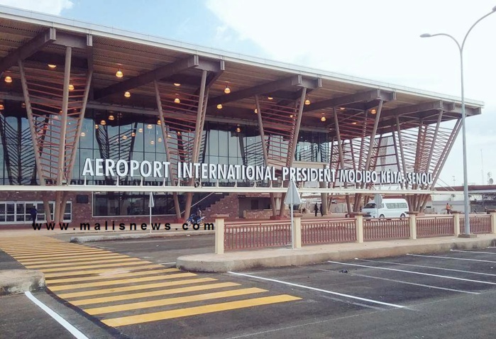 Les contrôles de sécurité de l’aéroport de Bamako déjoués par une indienne qui avait une arme à feu dans son bagage à main