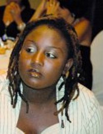 Aissatou Diop Fall révèle faire désormais du khessal