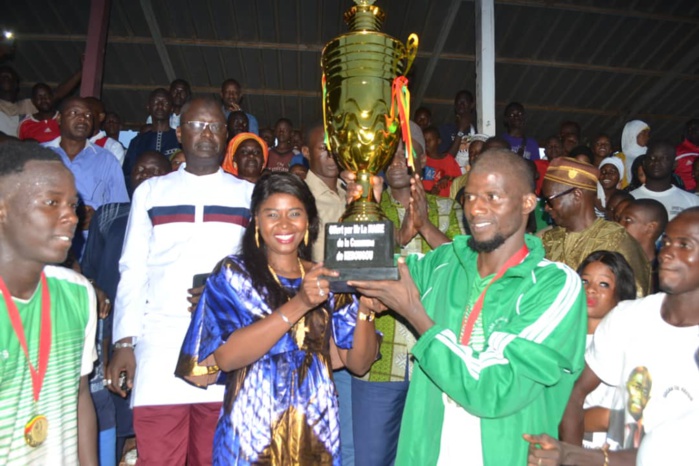 Kédougou / Finale de la coupe du maire : Mamadou H. Cissé gâte sa jeunesse.