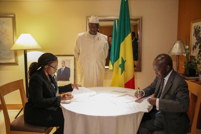 Signature d'un mémorandum d'entente : Le Cnoss et la Cea se donnent la main Signature d'un mémorandum d'entente : Le Cnoss et la Cea se donnent la main