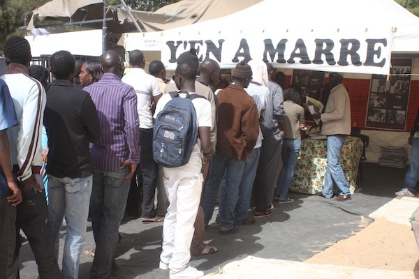 Photos de la Foire aux problèmes de "Y en a Marre"