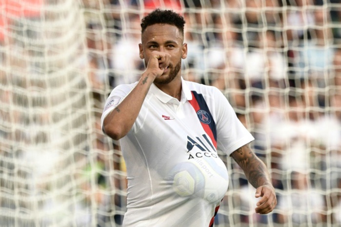 Le PSG renverse Strasbourg grâce à un but de Neymar (1-0)