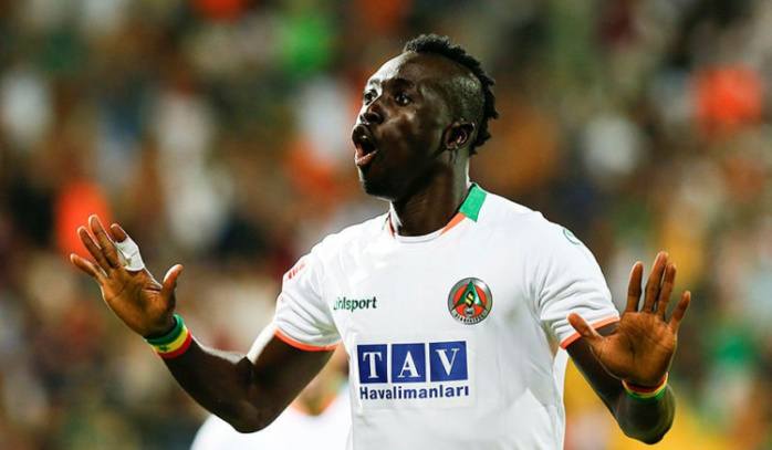 Superlig : Papiss Ciss claque un doublé contre Fenerbahce, et prend la tête du classement des buteurs Superlig : Papiss Ciss claque un doublé contre Fenerbahce, et prend la tête du classement des buteurs