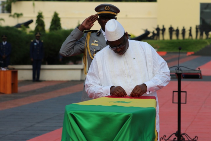 Décès de soldats en RCA : Le président Macky Sall élève les défunts au rang de Chevalier de l’ordre national du Lion.