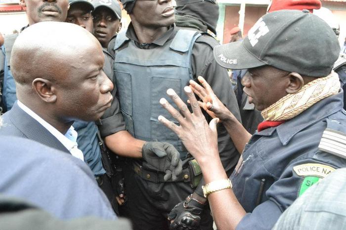 Revoyez les images de la journée mouvementée d'Idrissa Seck