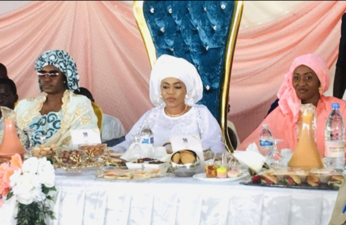 CASCADE DE DÉMISSIONS CHEZ AÏDA / Le groupe WhatsApp se vide de ses membres, beaucoup de ses talibés de Porokhane, Thiès, Kaolack, Mbacké et Paris filent à l'anglaise. CASCADE DE DÉMISSIONS CHEZ AÏDA / Le groupe WhatsApp se vide de ses membres, beaucoup de ses talibés de Porokhane, Thiès, Kaolack, Mbacké et Paris filent à l'anglaise.