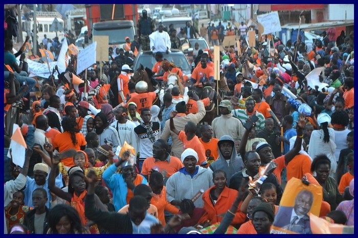 Regardez les images de la tournée d'Idrissa Seck à Mbao, Rufisque, Sangalkam et Sébikotane