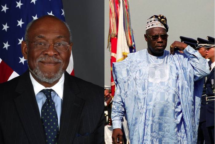 Exclusif! Johnnie Carson et Olusegun Obasanjo à Dakar le 26 février (Par Cheikh Yérim Seck)