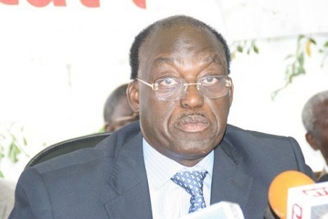 «La solution est que Wade retire sa candidature, et pas qu'il démissionne», selon Moustapha Niasse