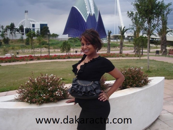 Enceinte, la vidéo girl Sophie Saleh se réfugie aux Etats-Unis