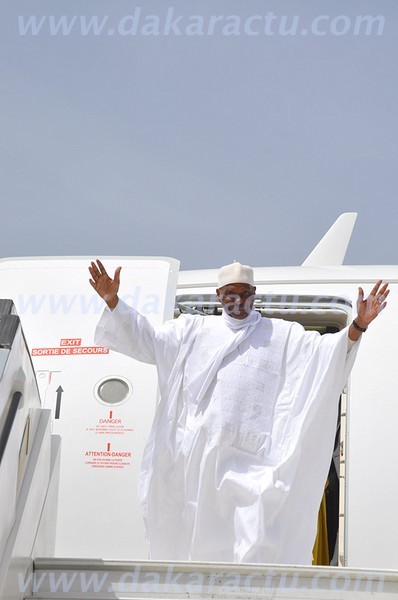 Revivez en images l'atterrissage de la Pointe de Sarène sur la piste de l'aéroport Blaise Diagne de Diass