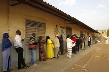 Premières images des bureaux de vote à 11h