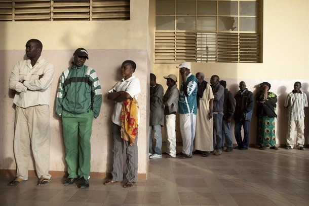 Premières images des bureaux de vote à 11h