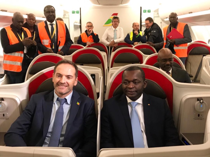 Air Sénégal SA à Toulouse pour préparer l’arrivée de son deuxième Airbus A330-900 néo Air Sénégal SA à Toulouse pour préparer l’arrivée de son deuxième Airbus A330-900 néo
