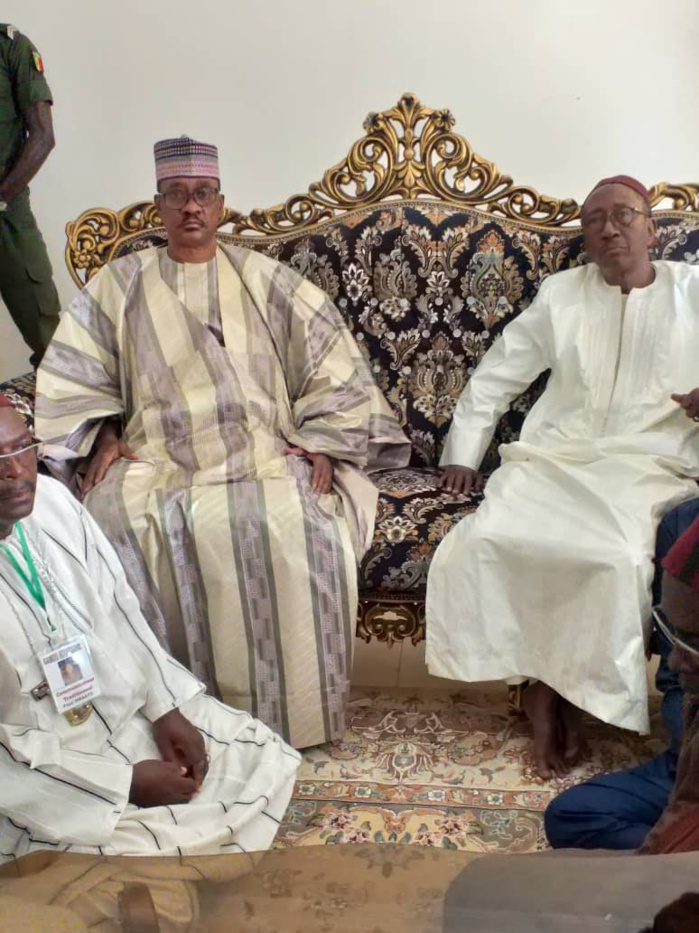 Ndiassane : L’opposition magnifie l’œuvre de Cheikh Bou Kounta devant le khalife général. Ndiassane : L’opposition magnifie l’œuvre de Cheikh Bou Kounta devant le khalife général.